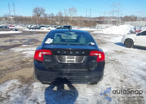 2015 Volvo S60 T6 Platinum from USA, damaged, VIN YV149MFM1F2355145